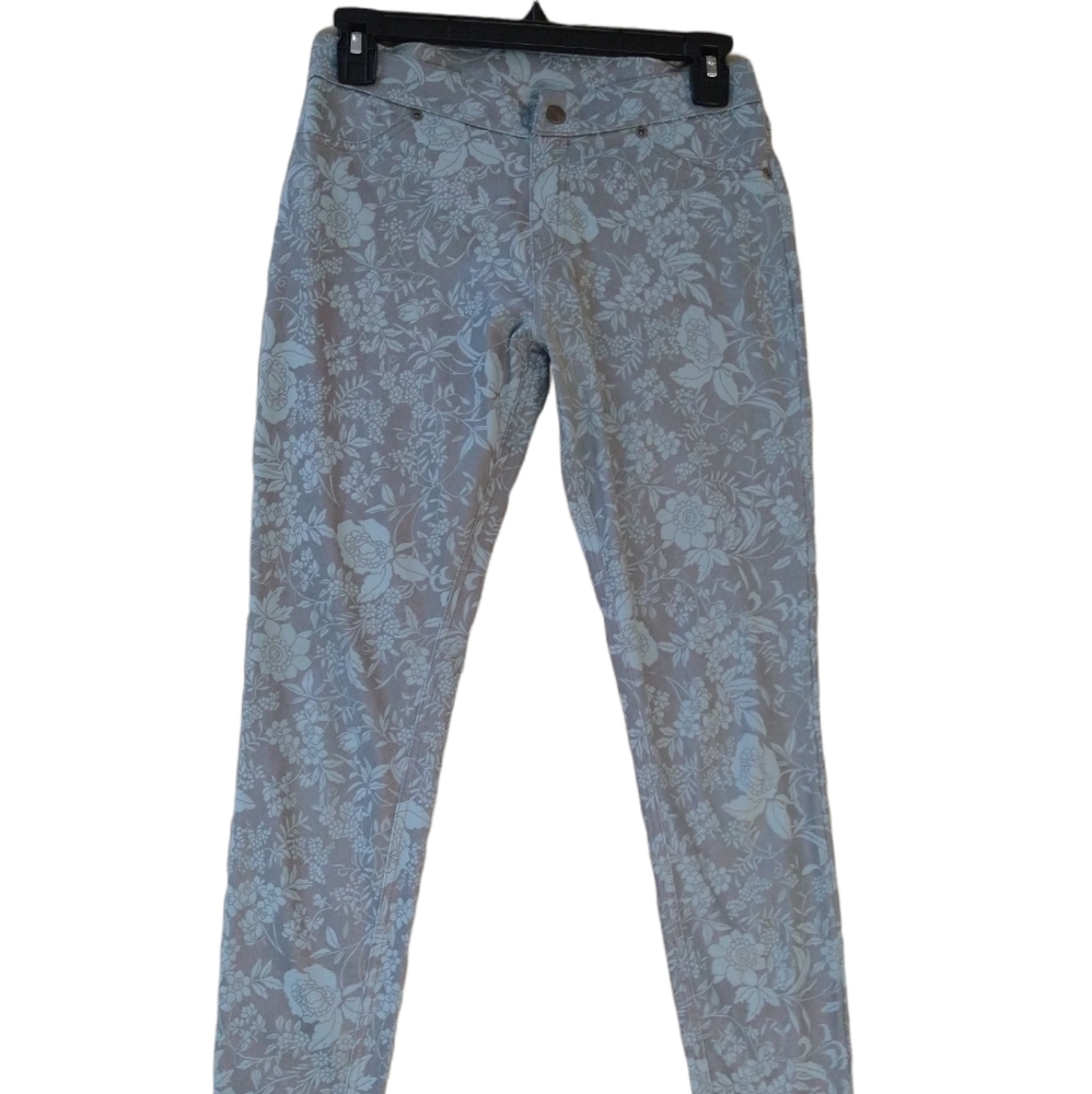 Hue small crop blue and gray pants